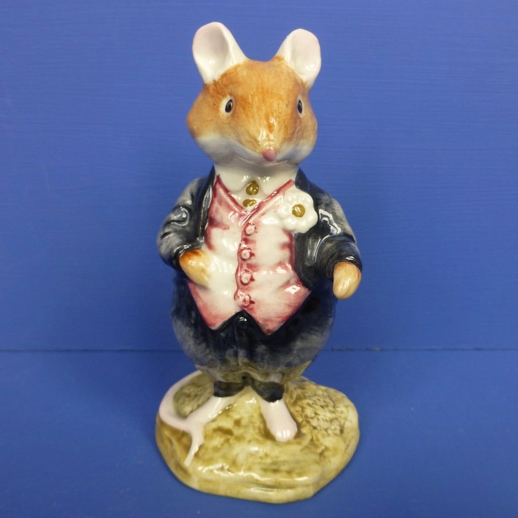Royal Doulton Brambly Hedge Figurine - Dusty Dogwood DBH6 (Boxed